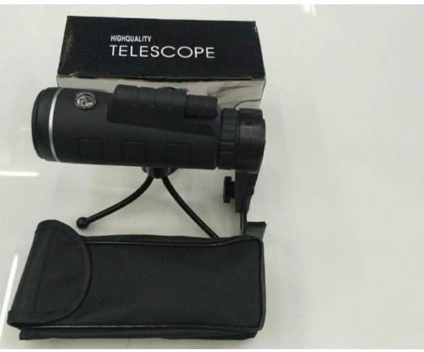 Telescopio Monocular Portátil con Trípode.